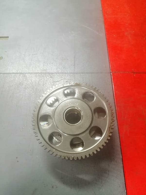 Rotor d’allumage alternateur avec roue libre de démarreur Kawasaki Z1000 2013 — photo 2/2