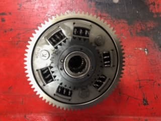 Embrayage complet (cloche, noix, plateau, disques,…) KTM 790 Duke — photo 2/3