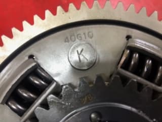 Embrayage complet (cloche, noix, plateau, disques,…) KTM 790 Duke — photo 3/3