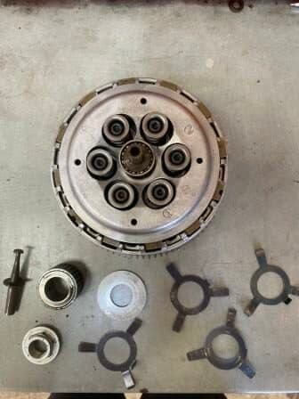Embrayage complet Kawasaki ZX10R 2006 — photo 1/4