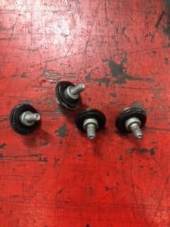Vis cache culbuteurs couvre culasse KTM 790 Duke — photo 2/2