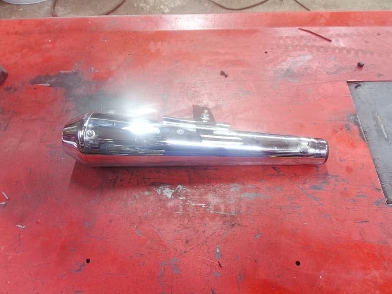 Paire de silencieux d’échappement mégaphone pour café racer Triumph 900 Thunderbird 1997 — photo 2/8