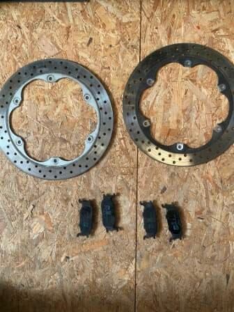 Freinage avant complet Disques + plaquettes Yamaha 900 XJ Diversion 95-03 — photo 1/3