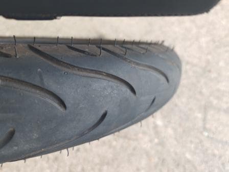 pneu 90/90-18 MICHELIN Pilot Street — photo 1/2