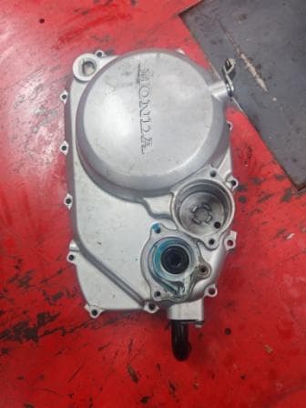 Carter d’embrayage Honda 125 XL Varadero — photo 1/2