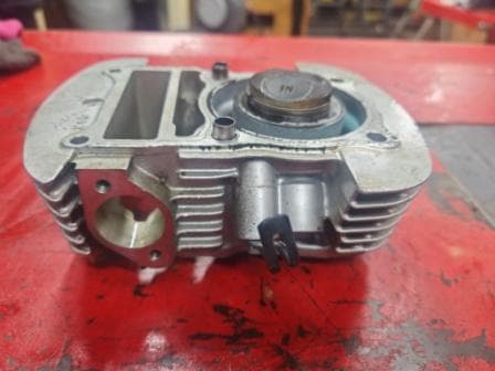 Cylindre et piston Honda 125 XL Varadero (Copie) — photo 1/4