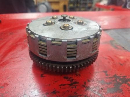 Embrayage complet disques, noix, cloche, plateau de pression,… Honda 125 XL Varadero — photo 1/3