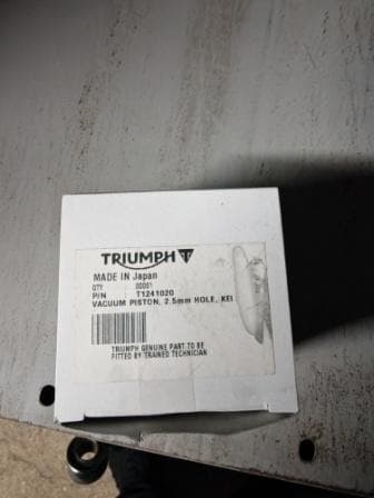 Membrane boisseau de carburateur T1241020 Triumph 900 Thunderbird — photo 2/2