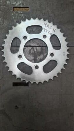 Couronne de transmission 39 dents (520) Mash 400 TT40 — photo 1/1