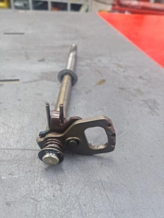 Axe de sélecteur Suzuki 600 GSR 06-11 — photo 2/2