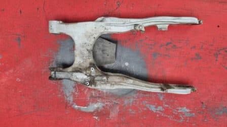 Bras oscillant Honda 400 CBX CB X nc07 — photo 1/2