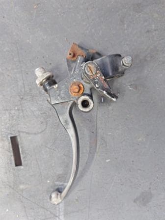 Support cocotte levier d’embrayage et starter Honda 400 CBX CB X nc07 — photo 1/3