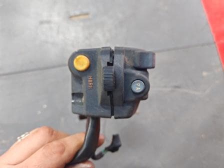 commodo gauche Honda 400 CBX CB X nc07 — photo 4/4