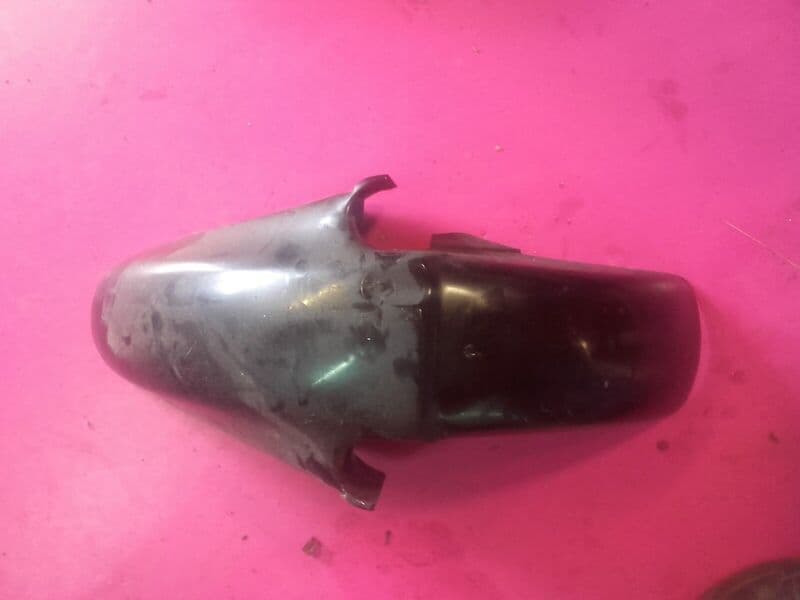 Carénage garde boue avant Honda 1100 ST Pan European SC26 — photo 1/2
