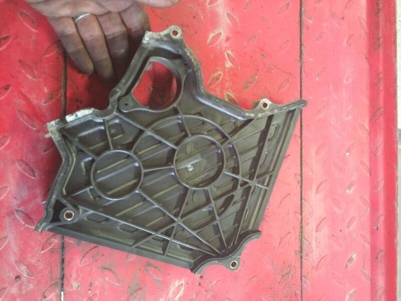 Couvercle carter de courroie distribution Honda 1100 ST Pan European SC26 — photo 2/2