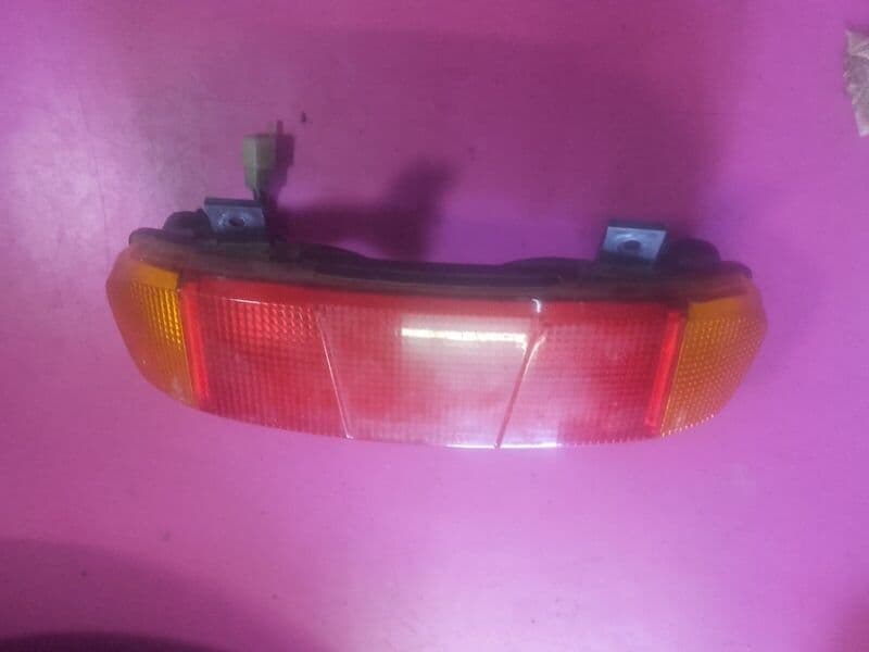 Feu arrière Honda 1100 ST Pan European SC26 — photo 1/3