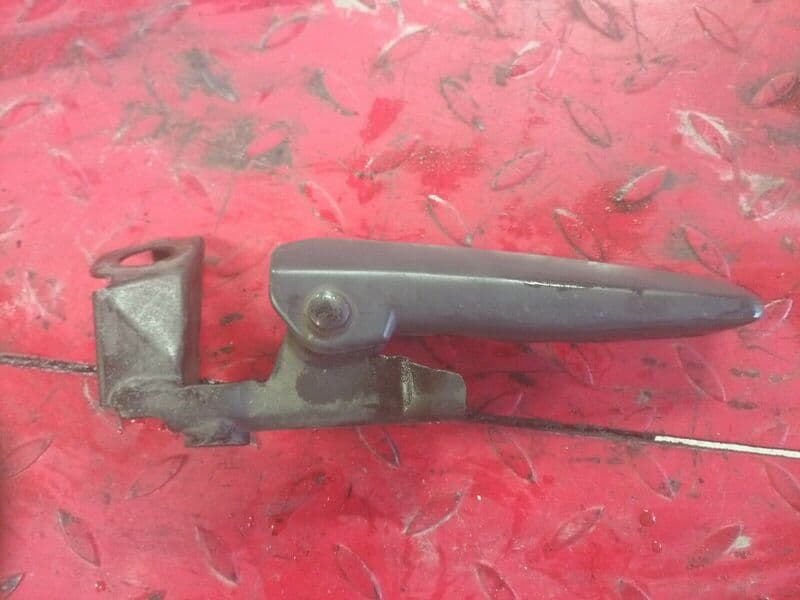 Poignée de levage Honda 1100 ST Pan European SC26 — photo 1/2