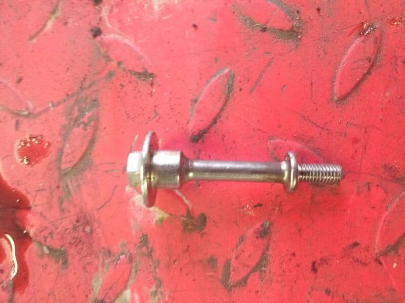 Vis couvre culasse cache culbuteur Honda 1100 ST Pan European SC26 — photo 1/1