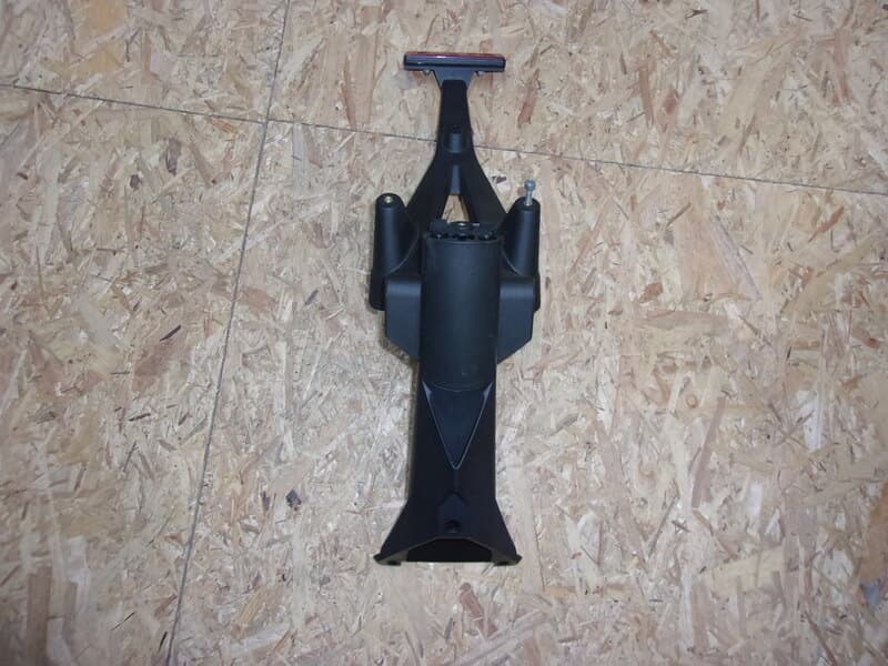 Bavette arrière Aprilia 1000 RSV4 — photo 3/4