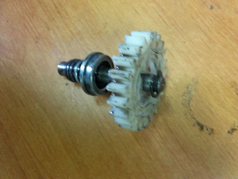 Axe de pompe à huile Kawasaki 125 KMX 86-02 — photo 1/2