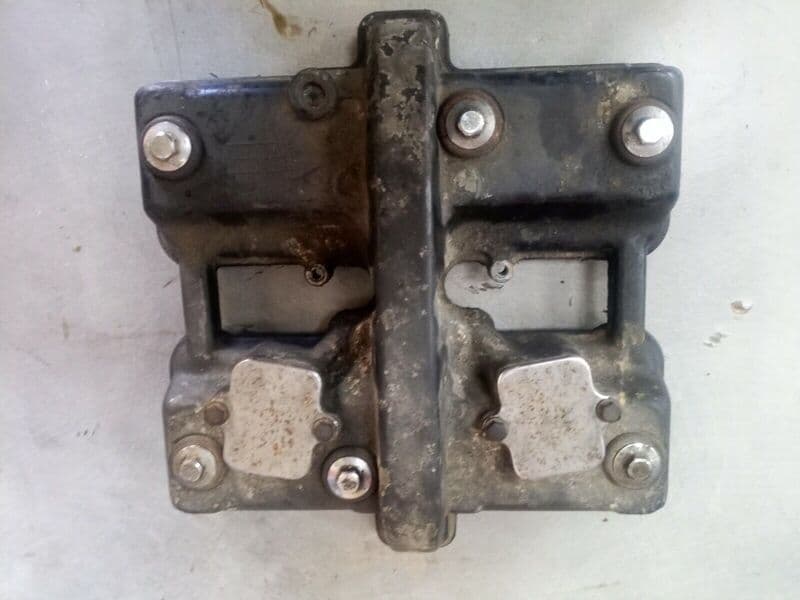 Couvre culasse cache culbuteur Kawasaki 500 GPZ ex500d 94-03 — photo 1/2