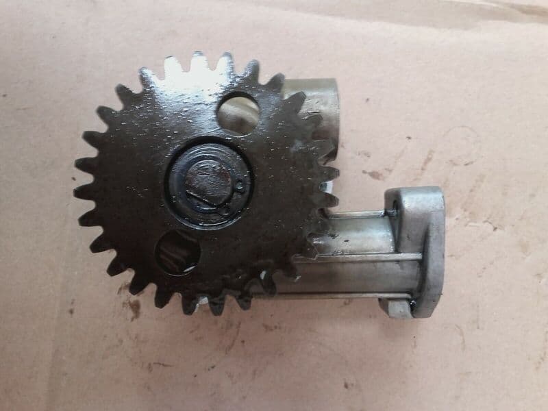 Pompe à huile Kawasaki 500 GPZ ex500d 94-03 — photo 2/3