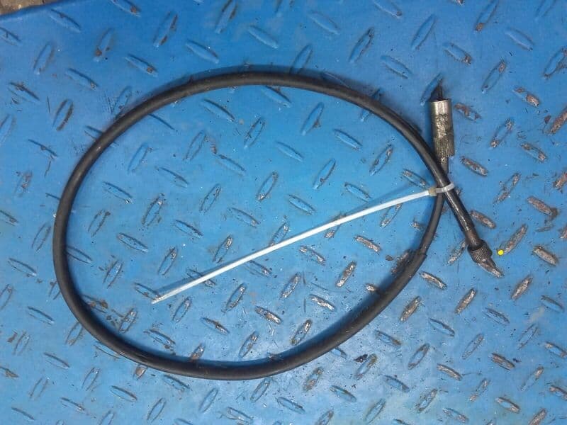 Câble de compteur de vitesse Kawasaki 550 GPZ zx550a — photo 1/1