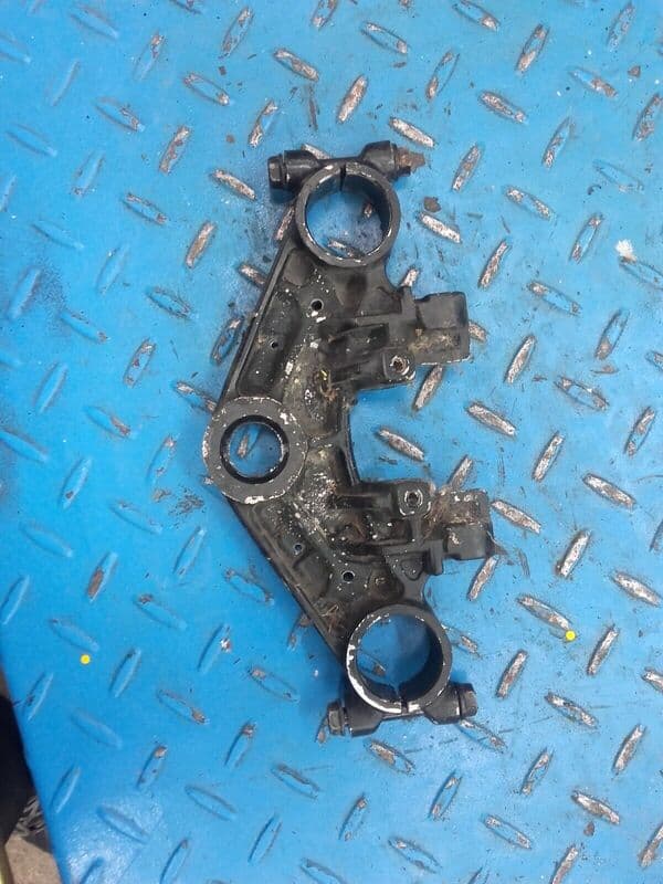 Té de fourche superieur Kawasaki 550 GPZ zx550a — photo 2/2