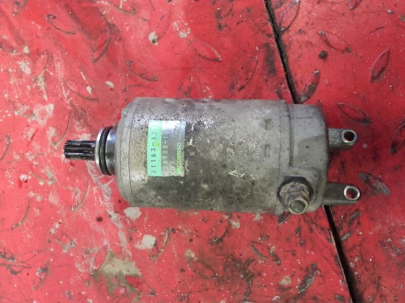 Démarreur 21163-1211 Kawasaki 600 ZZR zx600e — photo 1/2