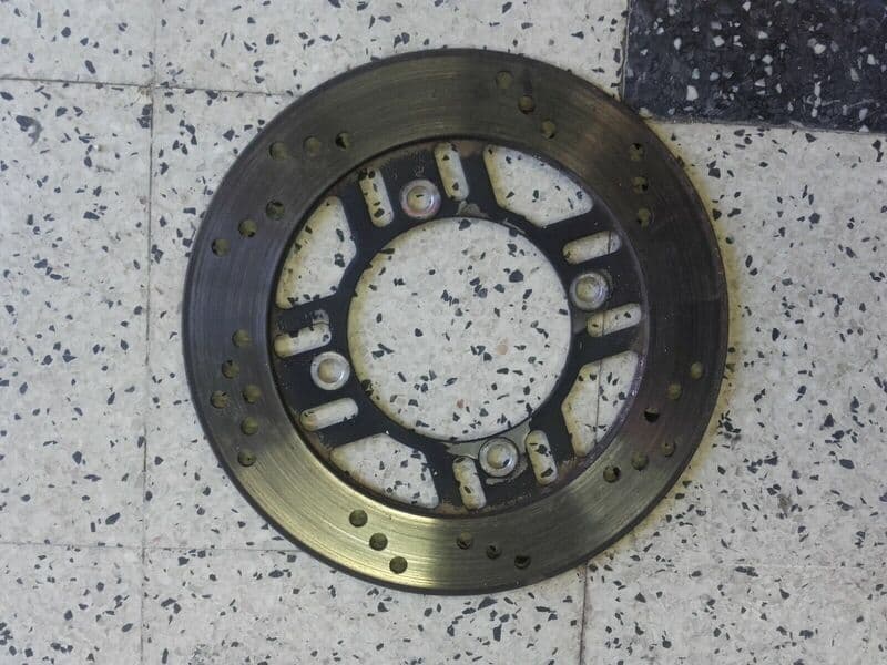 disque de frein arrière Kawasaki 600 ZZR zx600e — photo 1/2