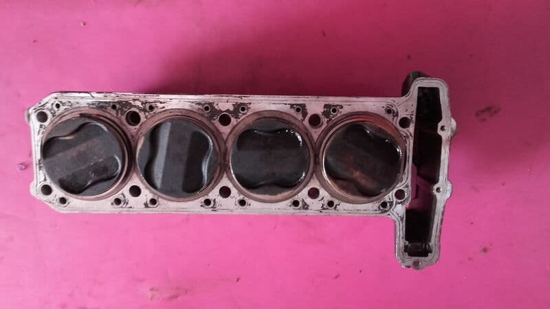 Cylindres pistons Kawasaki 1000 GTR — photo 1/4
