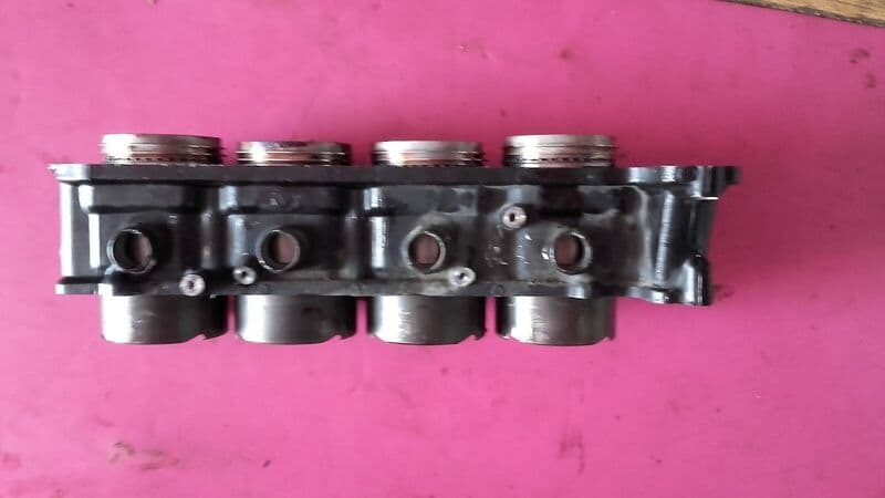 Cylindres pistons Kawasaki 1000 GTR — photo 3/4