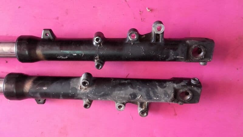 tubes de fourche Kawasaki 1000 GTR — photo 2/3