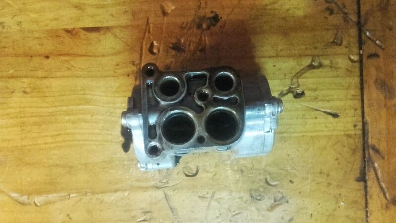Pompe à huile Kawasaki 1000 GTR — photo 2/3