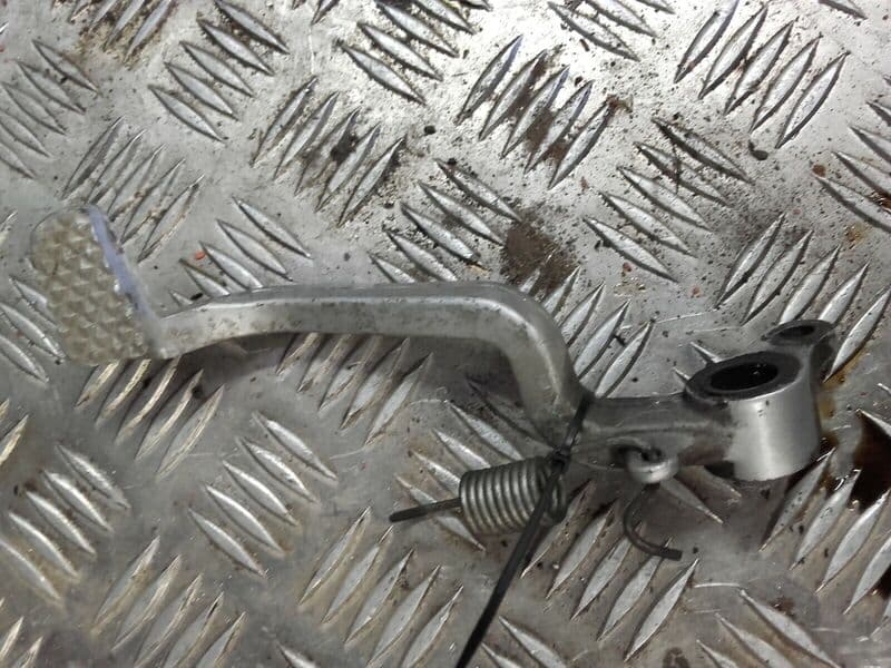 Pédale frein arrière Kawasaki 1000 ZX10 Tomcat zxt00b — photo 1/1