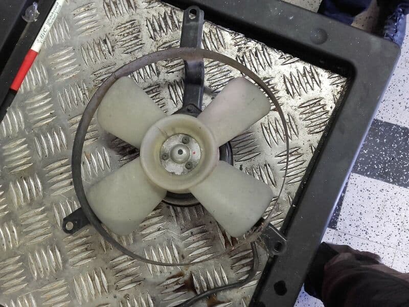 Ventilateur Kawasaki 1000 ZX10 Tomcat zxt00b — photo 1/2