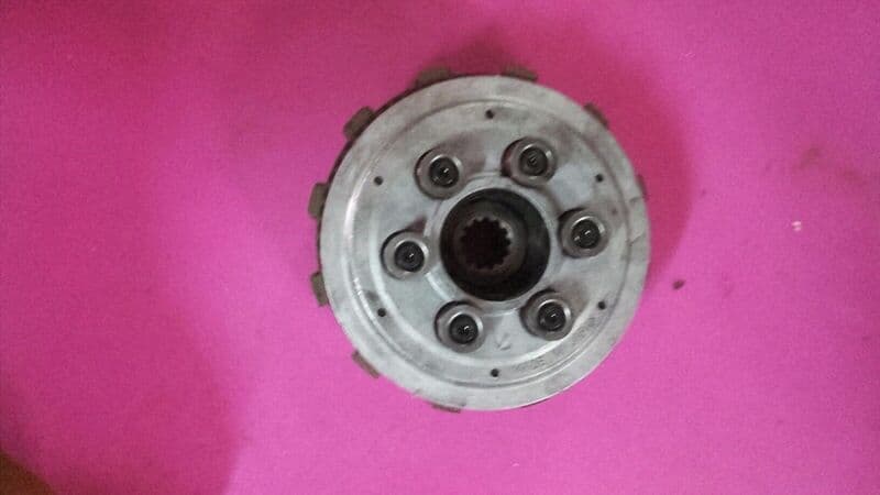 Embrayage Kawasaki 1200 ZZR — photo 1/3