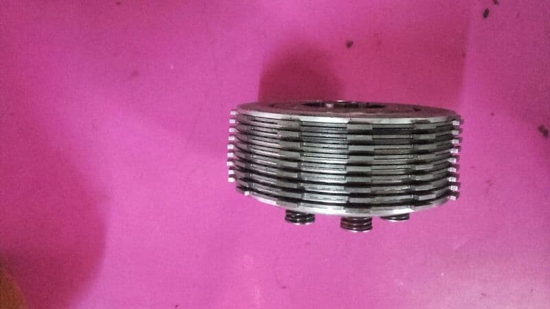 Embrayage Kawasaki 1200 ZZR — photo 2/3
