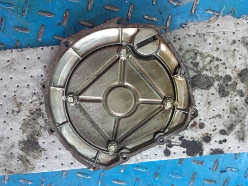 Carter d’embrayage Kawasaki GPX 750 R zx750f — photo 2/2