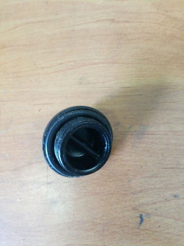 Bouchon de remplissage d’huile Kawasaki GPZ 1000 RX ZXT00A — photo 2/2