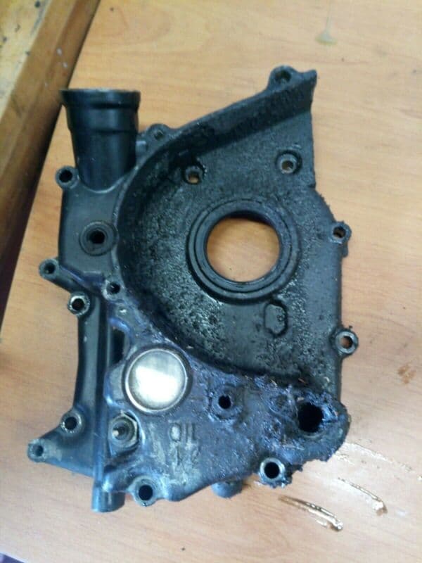 Carter sortie de boite Kawasaki GPZ 1000 RX ZXT00A — photo 1/2