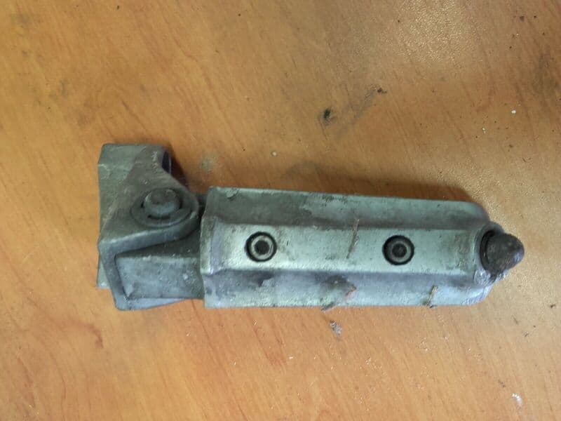 Platine cale pied avant droit Kawasaki GPZ 1000 RX ZXT00A — photo 2/2