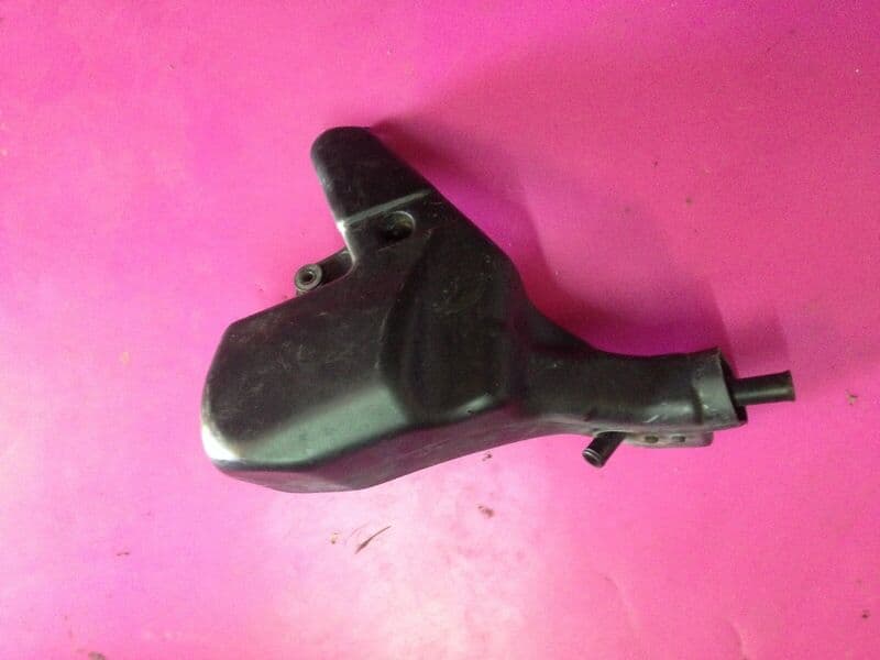 Conduit manchon d’air gauche Kawasaki 600 ZZR — photo 2/2