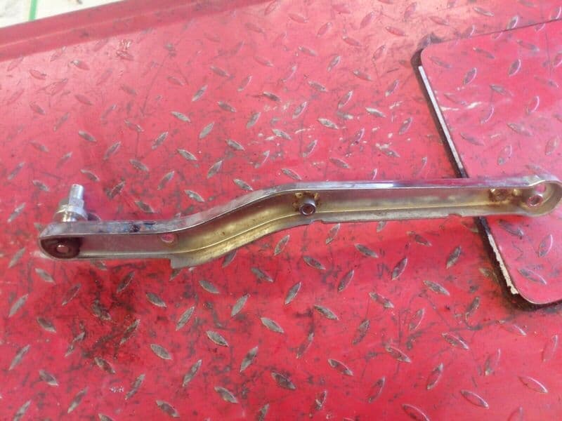 Sabre arrière droit Honda 250 CMX Rebel — photo 2/2
