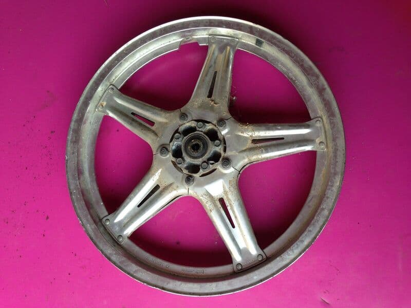 Jante avant Honda 400 CB N — photo 1/1