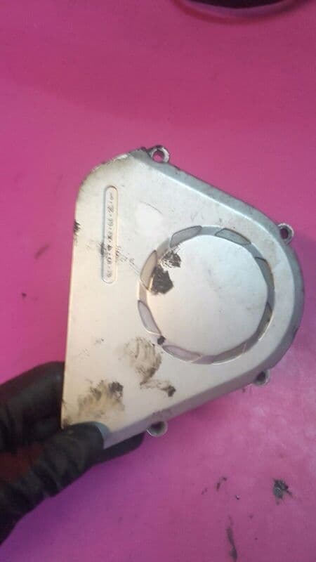 Carter sortie boite Honda CBR F 600 pc19 — photo 1/2