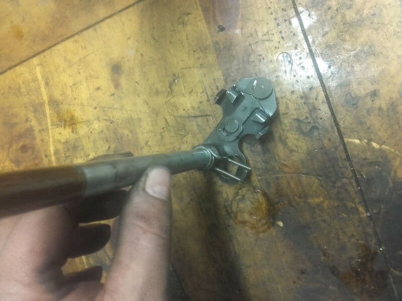 Axe de selecteur de vitesses Honda 125 VT Shadow jc29 — photo 1/2