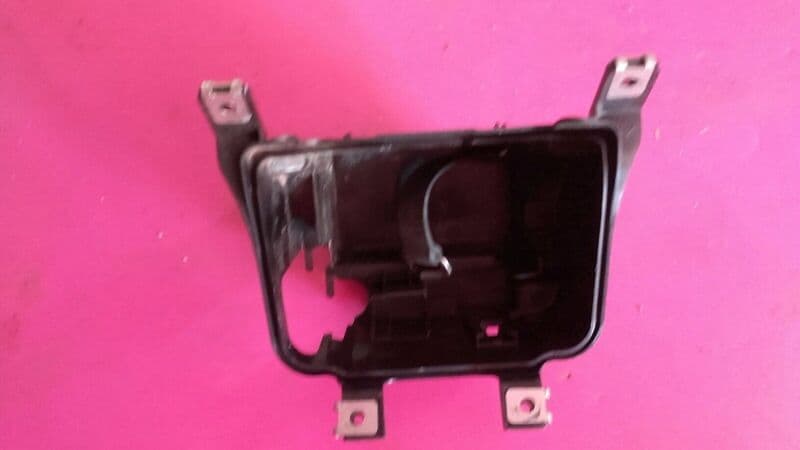 Bac support de batterie Honda 125 PCX MLHJF28A — photo 2/2