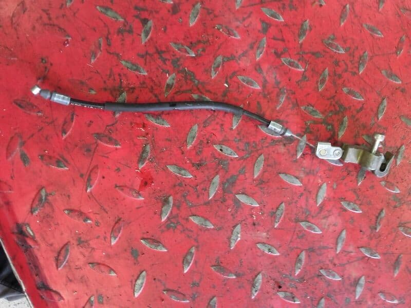 Mecanisme d’ouverture de selle Honda 125 XL Varadero JC32 — photo 1/3
