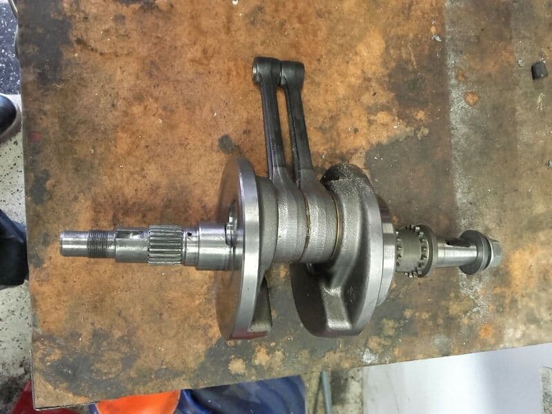 Vilebrequin avec bielles Honda 125 VT Shadow jc29 — photo 1/1